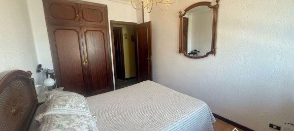 4 Schlafzimmer Wohnung in Laredo, Spain, Nr. 163849 10