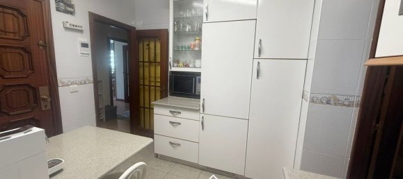 4 Schlafzimmer Wohnung in Laredo, Spain, Nr. 163849 18