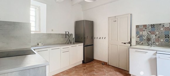 2 bedrooms Townhouse in Lancon-Provence, France No. 349514 4