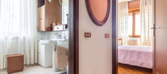 4 rooms Apartment in Bollate, Italy No. 339095 16