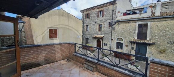 Дом с 2 спальнями в Сантопадре, Италия № 371808 22