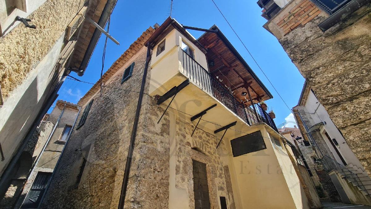 Дом с 2 спальнями в Сантопадре, Италия № 371808