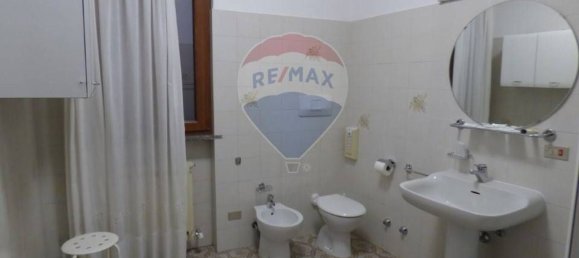 770m² Building in Luino, Italy No. 363511 45