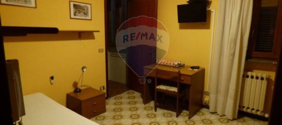 770m² Building in Luino, Italy No. 363511 5