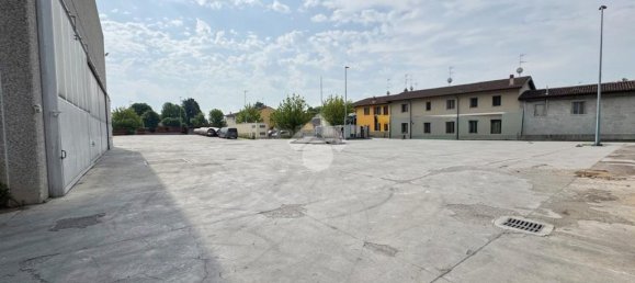 2 rooms Warehouse in Bassano Bresciano, Italy No. 361682 22