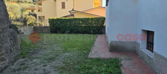 11 rooms House in Arezzo, Italy No. 227182 8