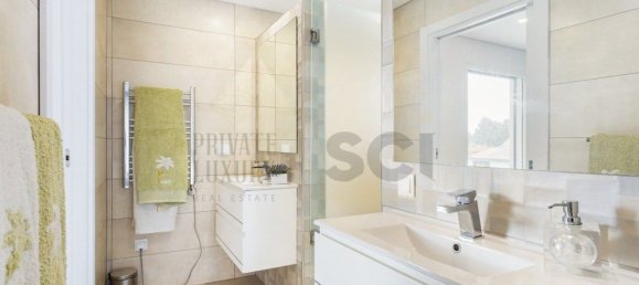 4 Schlafzimmer Haus in Corroios, Portugal, Nr. 100741 16