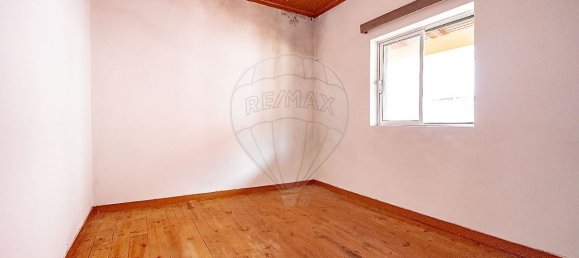 3 bedrooms House in Lousa, Portugal No. 183846 7