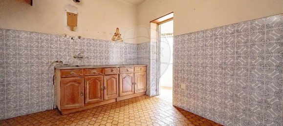 3 bedrooms House in Lousa, Portugal No. 183846 21