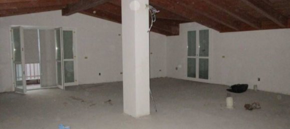 100m² Commercial property in Besana in Brianza, Italy No. 373783 7