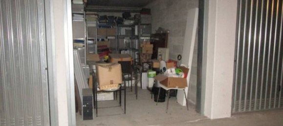 100m² Commercial property in Besana in Brianza, Italy No. 373783 11