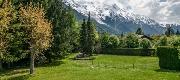 5 bedrooms Commercial property in Chamonix-Mont-Blanc, France No. 525 3