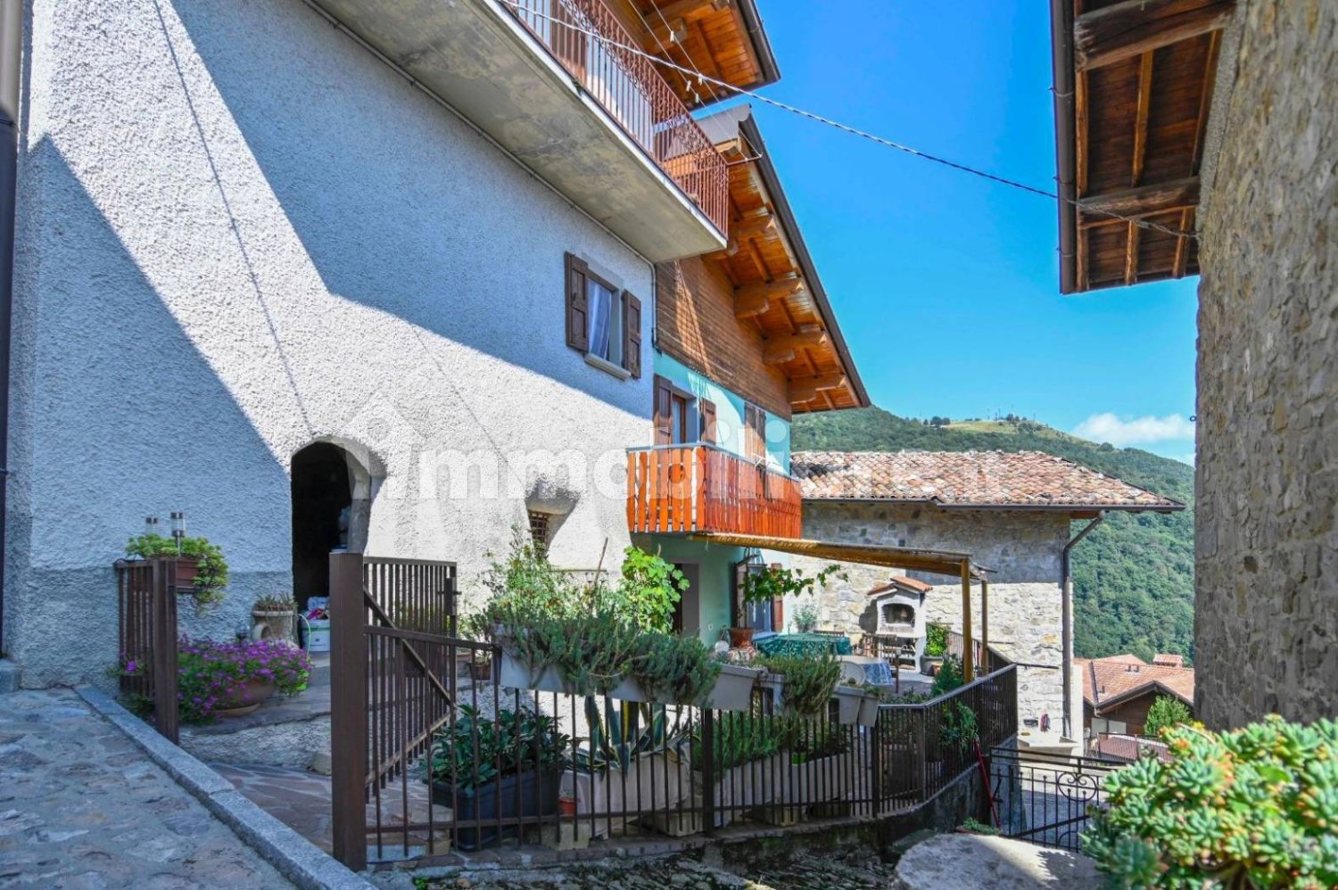 Casa de 2 dormitorios en Aviatico, Italy No. 304845