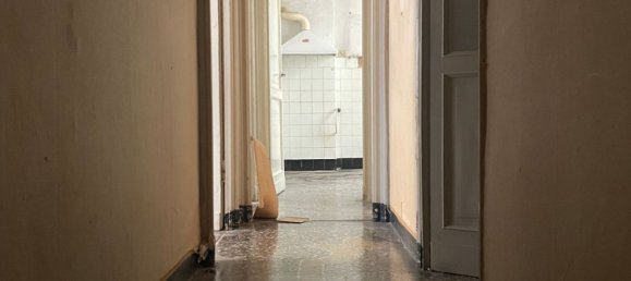 2غرفة شقة في Genoa, Italy رقم 271870 4