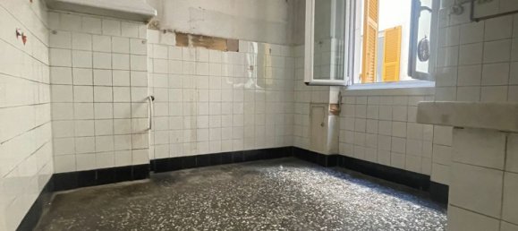 2غرفة شقة في Genoa, Italy رقم 271870 6