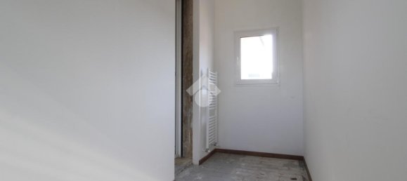 2غرفة شقة في Cerro Maggiore, Italy رقم 36704 13