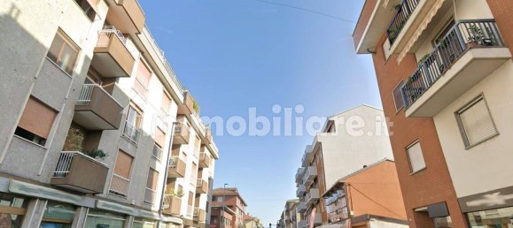 385m² Commercial property in Novara, Italy No. 312883 4