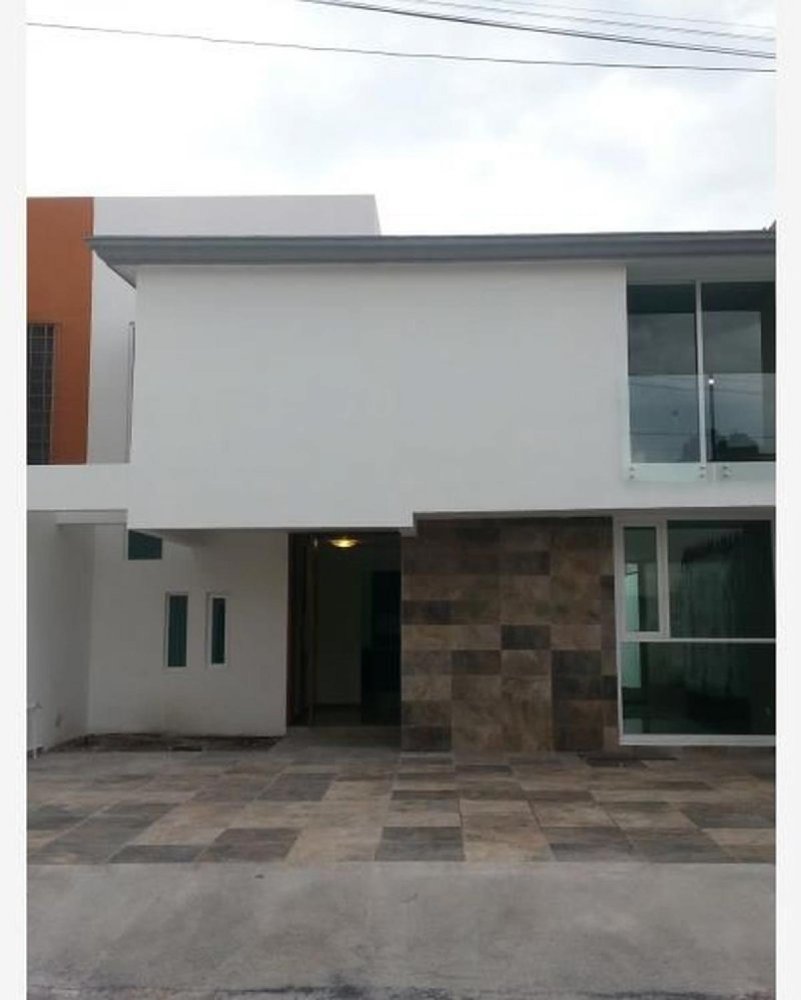 3 bedrooms House in Puebla, Mexico No. 152584