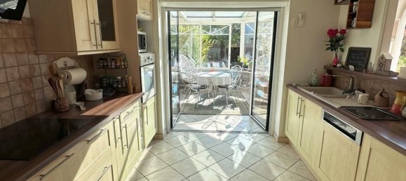 3 bedrooms House in Saint-Fargeau-Ponthierry, France No. 296018 7