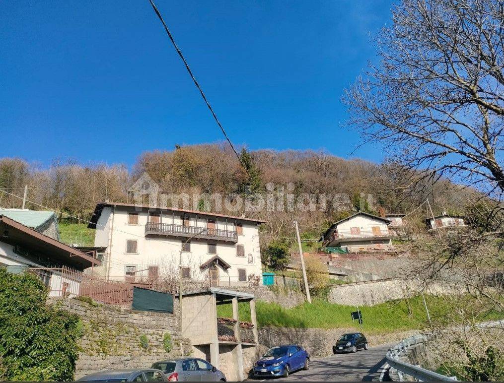 3 chambres Maison à Berbenno, Italy No. 295835