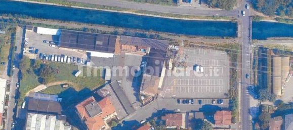 1-salle Propriété commerciale à Limbiate, Italy No. 317984 4