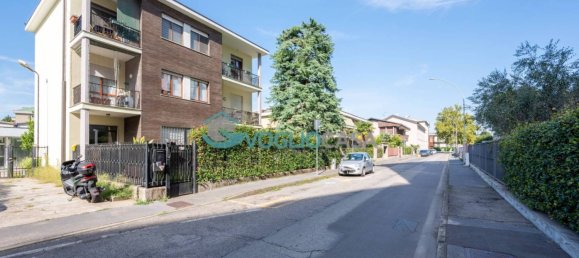 2 bedrooms Apartment in Trezzano sul Naviglio, Italy No. 361781 3