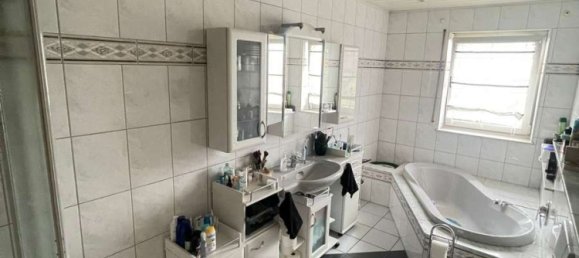 Таунхаус с 4 спальнями в Нойбург-Шробенхаузен, Германия № 209257 15