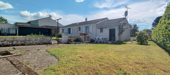 3 chambres Maison à Maine-et-Loire, France No. 357923 11