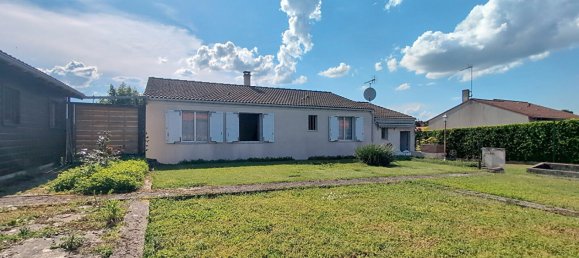 3 chambres Maison à Maine-et-Loire, France No. 357923 2