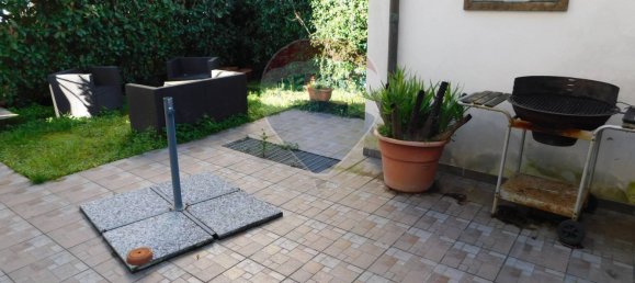 6-salle Maison à Montecatini Terme, Italy No. 170030 20