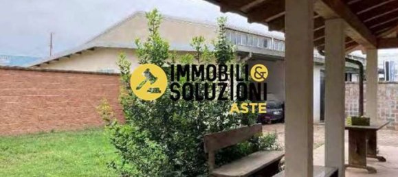 Villa de 4 divisões em Caresanablot, Italy N.º 13353 9