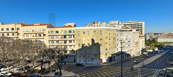 3 bedrooms Apartment in Lisbon, Portugal No. 110329 27