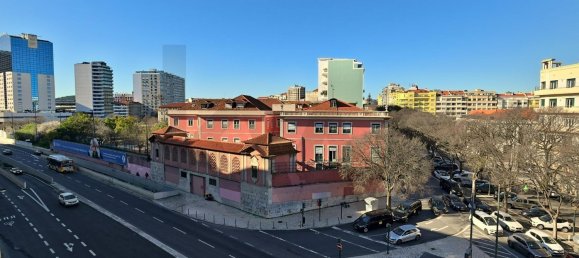 3 bedrooms Apartment in Lisbon, Portugal No. 110329 26