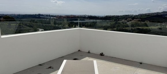 2 Schlafzimmer Penthouse in Los Arqueros, Spain, Nr. 186030 8