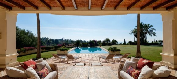 5 bedrooms Villa in Marbella Golden Mile, Spain No. 2969 2