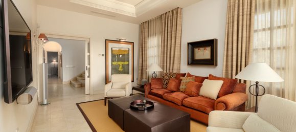 5 bedrooms Villa in Marbella Golden Mile, Spain No. 2969 29