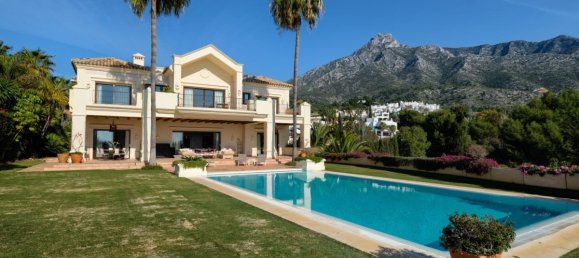5 bedrooms Villa in Marbella Golden Mile, Spain No. 2969 15