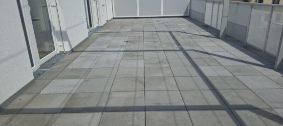 Замки и поместья с 2 комнатами в Мария Энцерсдорф, Австрия № 216569 5