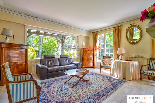 4 bedrooms House in Le Vesinet, France No. 184224