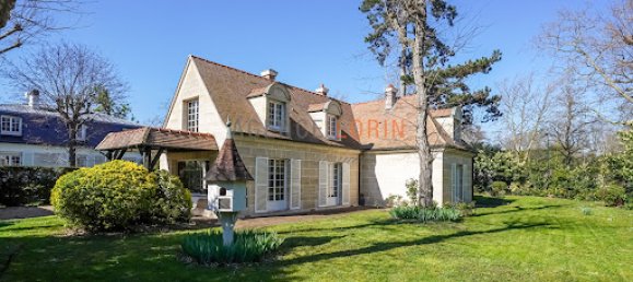 4 bedrooms House in Le Vesinet, France No. 184224 14