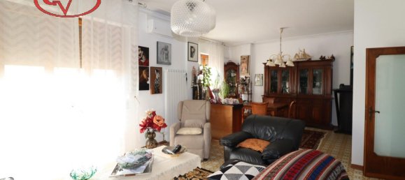 6غرفة شقة في Montevarchi, Italy رقم 236689 13