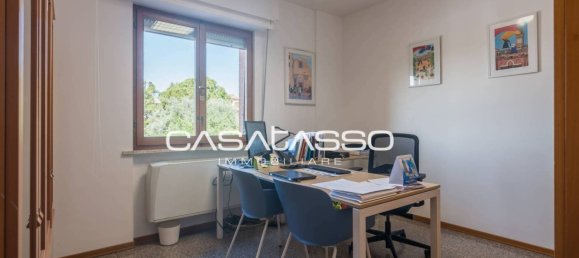 5غرفة مكتب في Macerata, Italy رقم 316143 25