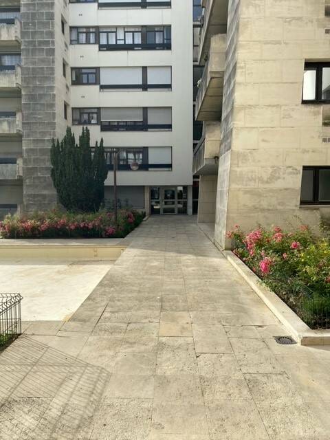 1 bedroom Apartment in Franconville, France No. 333921