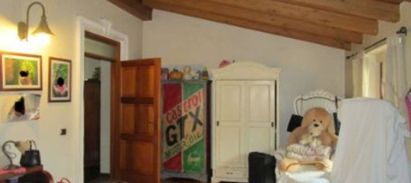 Villa de 7 habitaciónes en Lissone, Italy No. 6252 13