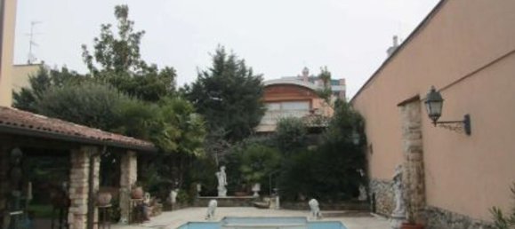 Villa de 7 habitaciónes en Lissone, Italy No. 6252 26