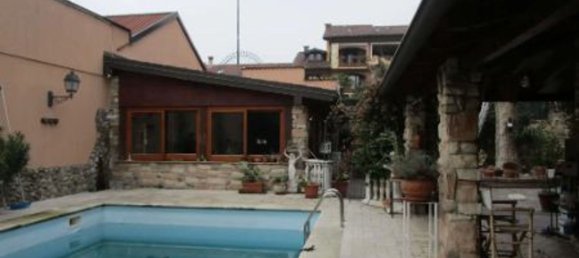 Villa de 7 habitaciónes en Lissone, Italy No. 6252 3