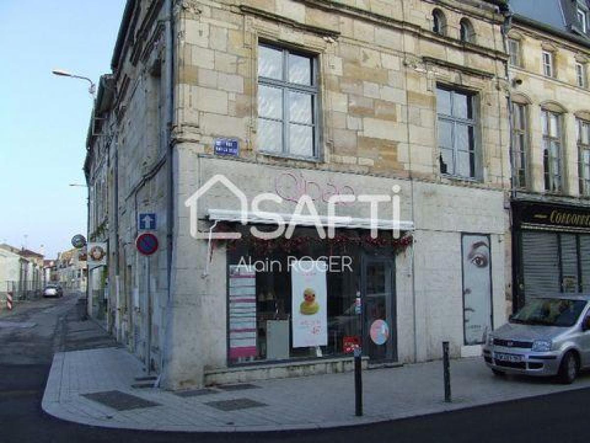 85m² Office in Bar-le-Duc, France No. 17377
