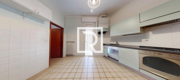 5 rooms Apartment in Cesena, Italy No. 306617 13