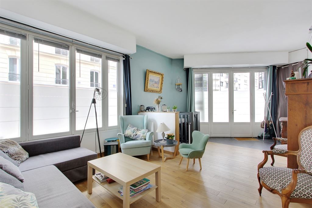 Apartamento de 2 dormitorios en Paris, France No. 173602