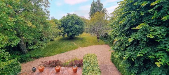 5 bedrooms Villa in Amilly, France No. 90796 16